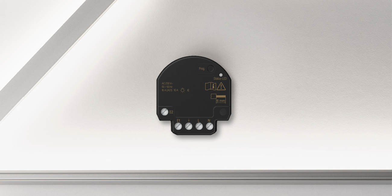 JUNG HOME Jalousieaktor Mini bei Elektro Schüttler in Darmstadt