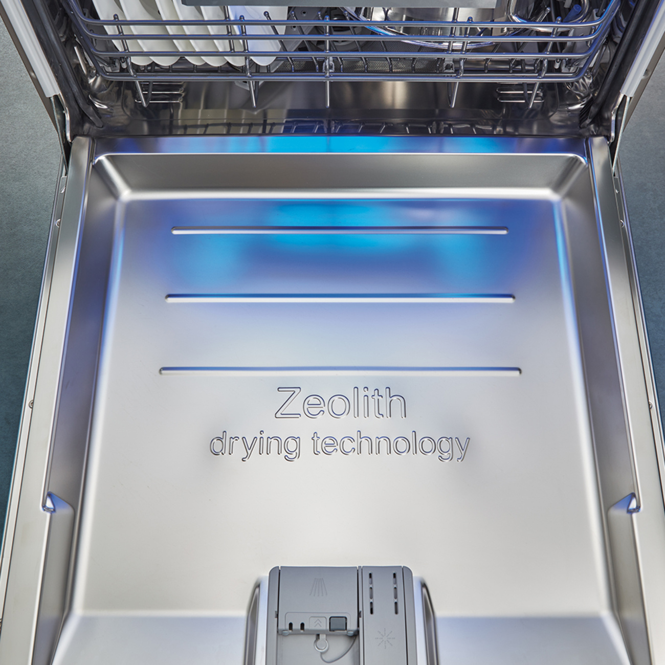 Zeolith Trocknen – Für glänzende Spülergebnisse bei Elektro Schüttler in Darmstadt